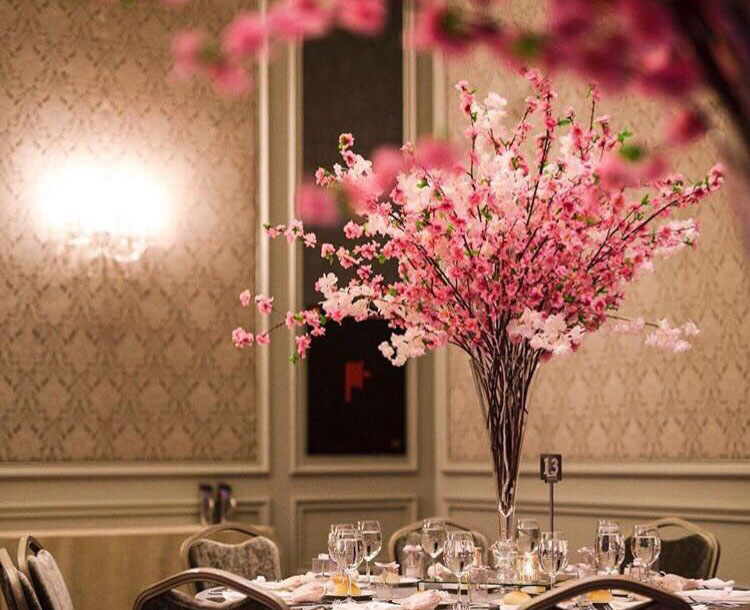 Düğün masa süslemesi otel